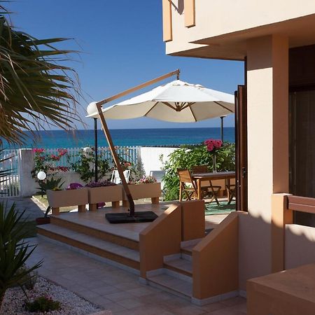 Villa Lucia Sul Mare Sant'Andrea  المظهر الخارجي الصورة